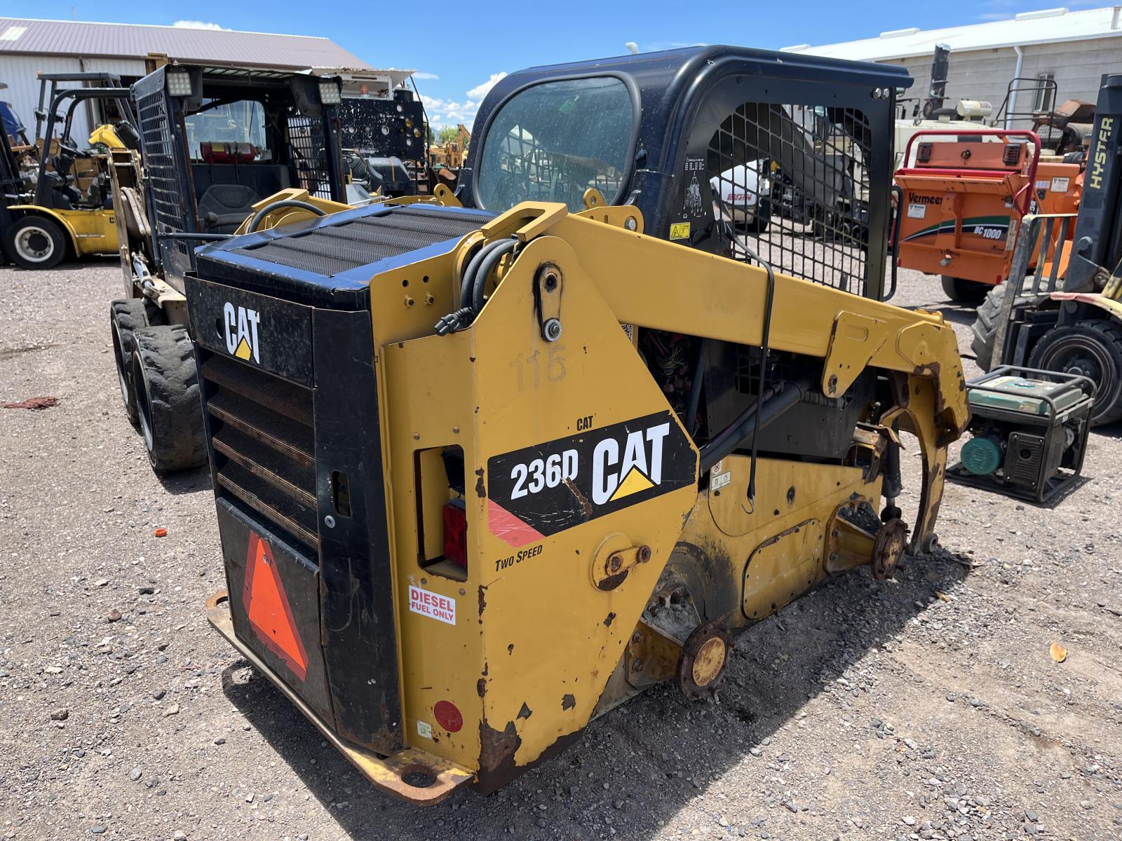 CATERPILLAR 236D